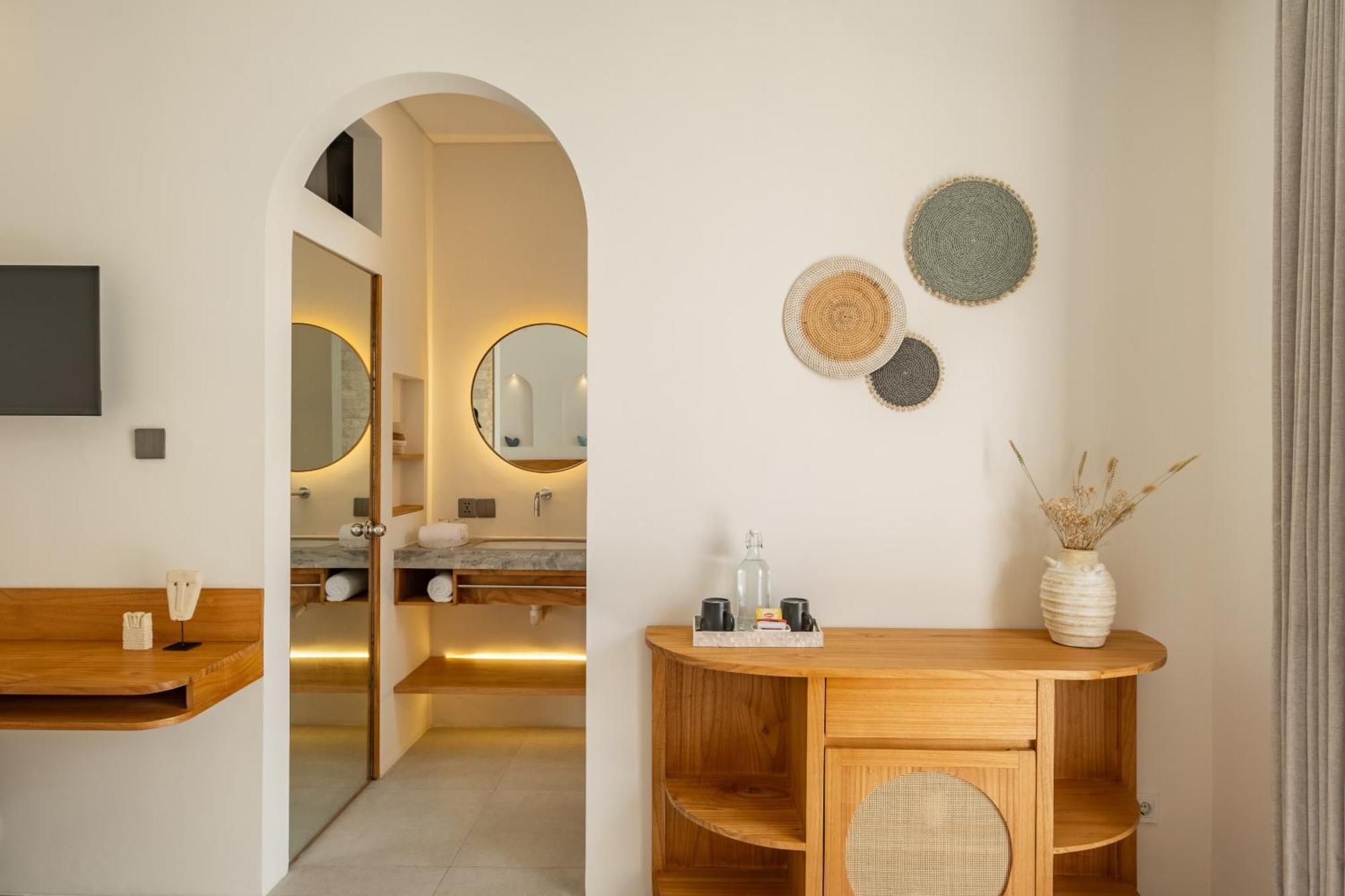 Mysa Boutique Hotel Семіньяк Екстер'єр фото