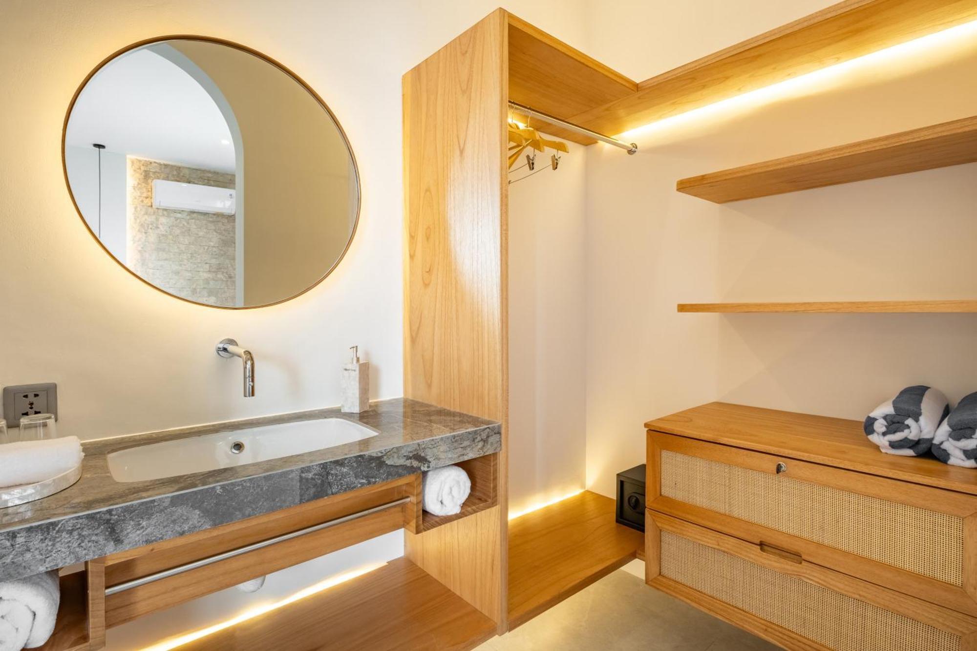 Mysa Boutique Hotel Семіньяк Екстер'єр фото